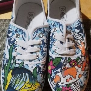 Custom ocean tennis shoes